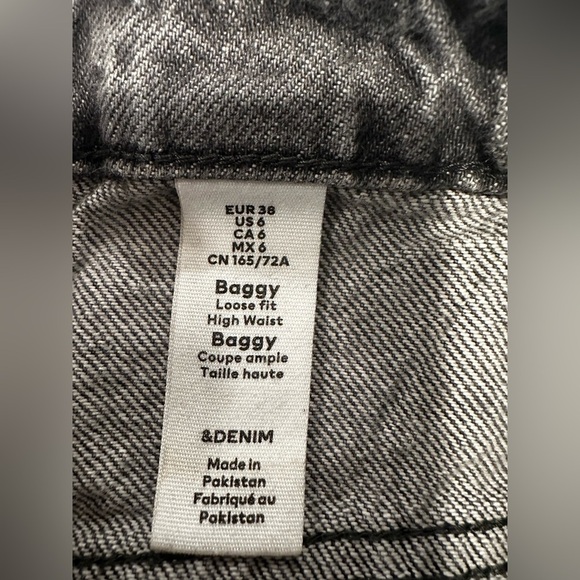 EUC H&M Women’s Sz: 6 Dusty Gray Denim Baggy Wide Leg Loose Fit High Waist Jeans - Picture 8 of 15